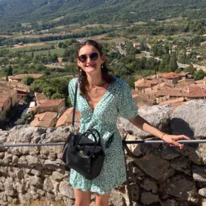 Je recherche une femme de ménage 