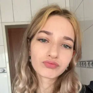 ich suche eine Arbeite nach der Schule