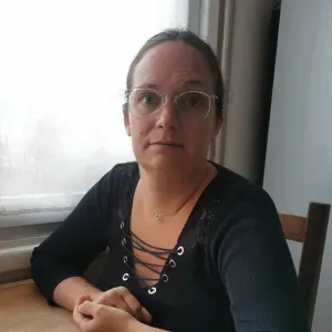 Femme de ménage ( recherche quelques heures) 