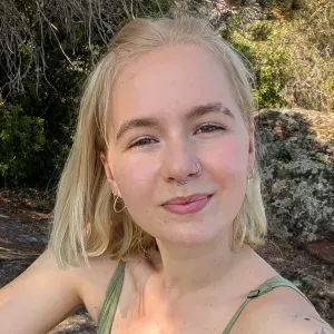 Erfahrene, professionelle Babysitterin Hannover