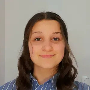 Baby-sitter occasionnelle sur Falaise et ses environs