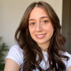Babysitter com experiência e paixão pela infância 🌈
