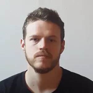 Aide à domicile pour personnes d'expériences à Paris