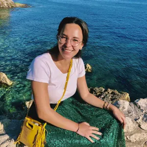 Lea, babysitter sérieuse et dynamique