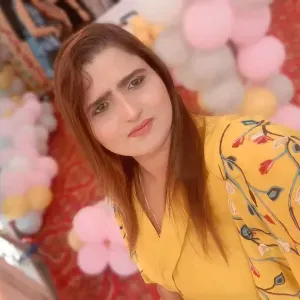 Pulitrice di un ristorante, lavori casalingi per 1 anno a RE