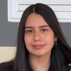 Babysitter no Funchal, com curso e experiência 