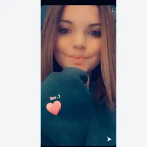 * Auxiliaire de puériculture, baby-sitter expérimentée 