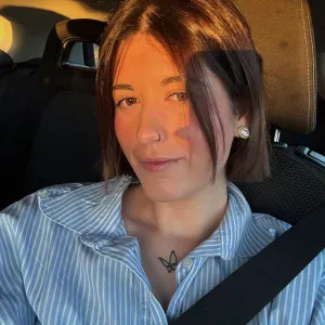 Busco trabajo como canguro/niñera en Villava