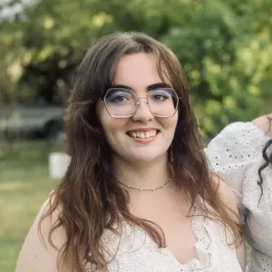 Baby-sitter, flexible et attentionnée