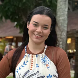 Empregada de limpeza eficiente!