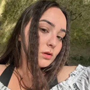 Aide aux tâches ménagères, au ménage et à l'entretien.