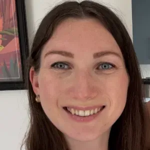 Baby sitter Éducatrice de jeunes enfants 