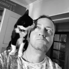 Pet-sitter sur Oullins Bienvenus chez nous :)