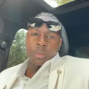 Je recherche une dame de ménage