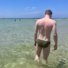Ch homme de ménage à Paris 18