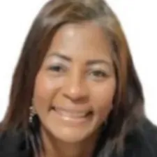 Profissional de Serviços Domésticos e Limpeza Residencial