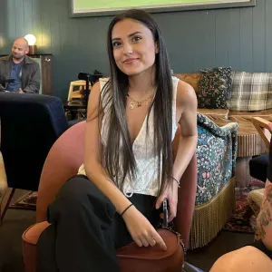 Étudiante en école d'infirmière propose babysitting