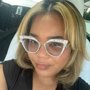 Seeking English Speaker 