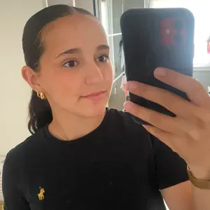 Baby-sitter aux alentours de Petit Mars