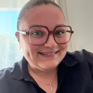 Baby-sitter expérimentée sur Le Mans et ses alentours 