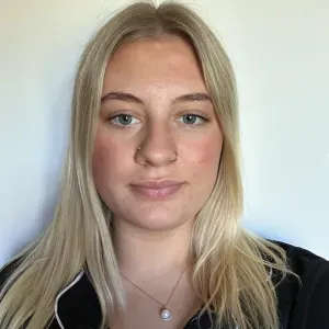 Available for any pet sitting 