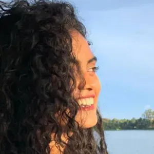 Votre Amie de Confiance pour Fourrure et Plumes