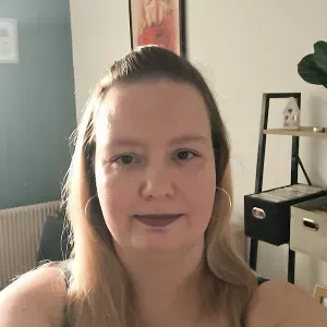 Femme de ménage sérieuse et soigneuse pour votre maison 🧹✨