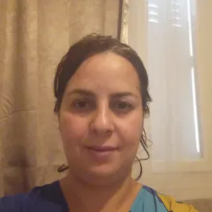 Femme de ménage consciencieuse