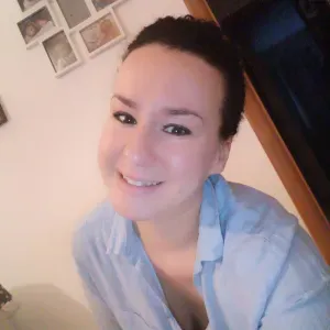 Aiuto/pulizie domestiche con esperienza.