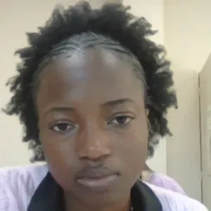 élève sérieuses et rigoureuse patiente