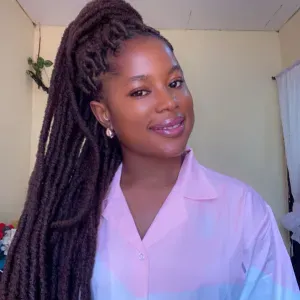 NOUNOU A DOMICILE RECHERCHE ENVIRON 20H/S