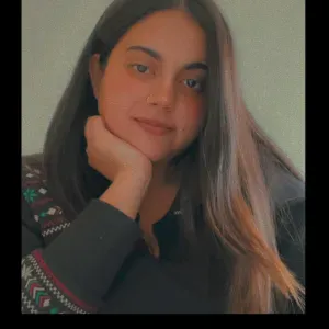 Professional babysitter looking for job in nantes