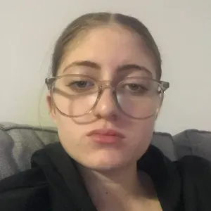 Babysitter do Montijo disposta a te ajudar!