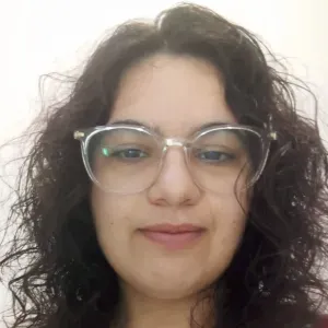 Sou estudante do Curso de Ação Educativa e Babysitter