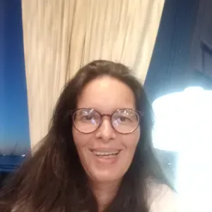 Cuidadora de Animais Estimação