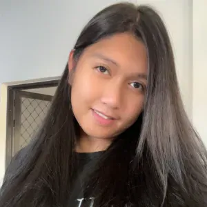 Aide ménagères , repassage , nettoyer le sol