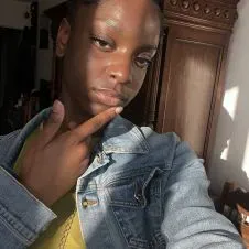 Recherche d'un poste en tant que baby-sitter à Paris 