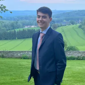 Propose baby-sitting à Reims !