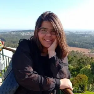 Empregada limpeza casa doméstica ou supermercado