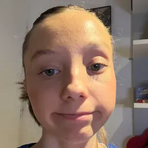 Baby-sitter pas d'expérience mais je sui prêtre à apprendre