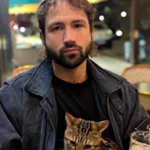 Firmin, Pet-Sitter à Paris 12 pour toutes sortes d'animaux