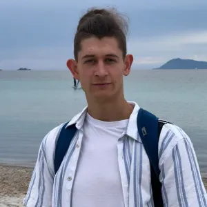 Une femme de ménage ukrainienne à Toulon