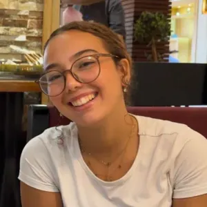 Babysitter sérieuse et disponible à Belfort