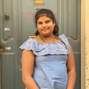 Baby-sitter pour garder vos enfants 