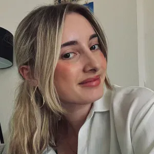 Baby-sitter serviable et déterminée 