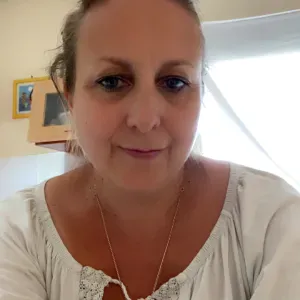 Aide médico psychologique diplomée sur Longué