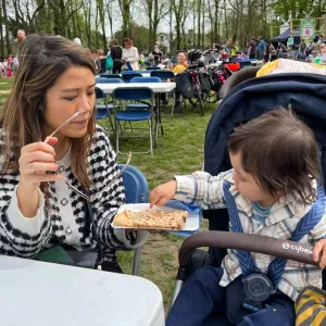 Baby-sitter / nounou (Uccle, Ixelles, Forest, Saint-Gilles) 