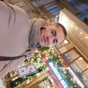 Homme de ménage et aide à domicile sérieux et fiable