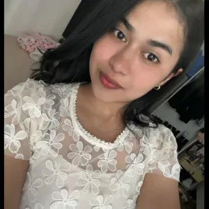 Joven para servicios de limpieza 