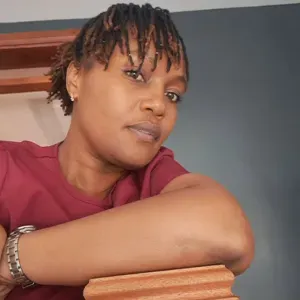 Compassionate care looking for a live in caregiving Job.